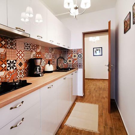 Sudului 106 By Mrg Apartments - Piata Sudului Bucharest Luaran gambar