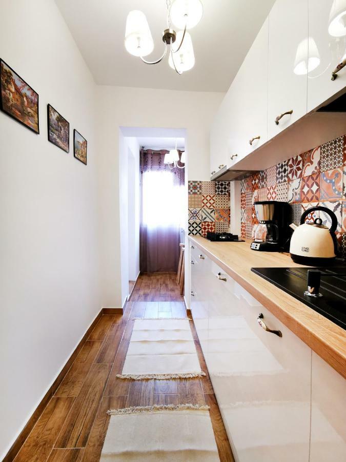 Sudului 106 By Mrg Apartments - Piata Sudului Bucharest Luaran gambar
